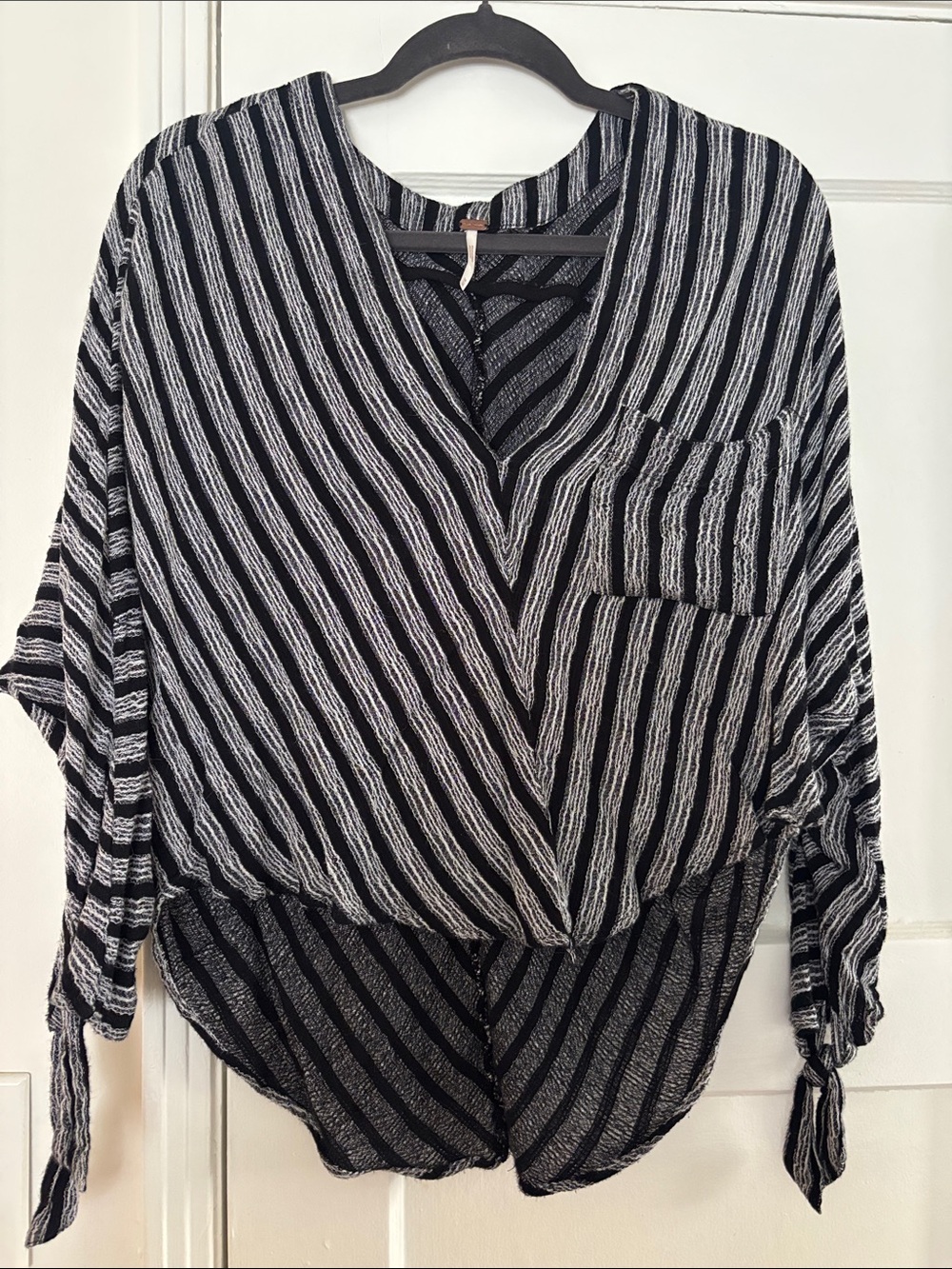 Free People Black & White Striped V-Neck Tie-Sleeve Blouse